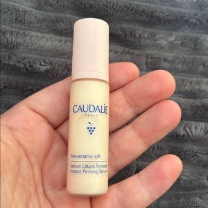 Caudalie Resveratrol- Lift 10ml instant firming serum
